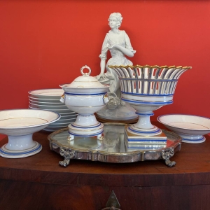 19th Century French Old Paris Dessert Service, 14 Pieces, with Openwork Fruit Vases and Covered Dessert Bowl
