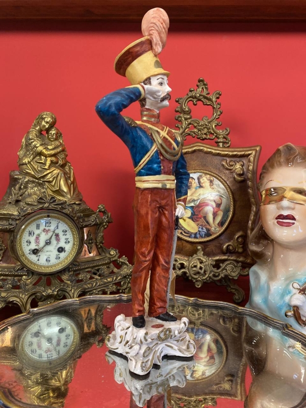 Vintage Italian Hussar Figurine, Capodimonte-Style Soldier Statue with Certificate