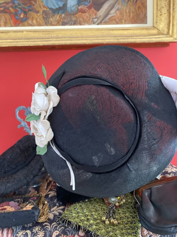 Vintage 1920s–30s Art Deco Ladies' Hats with Floral Embellishments
