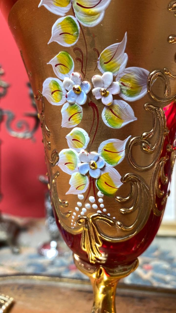 Luxurious Murano Red Glass Goblets with 24K Gold Decoration
