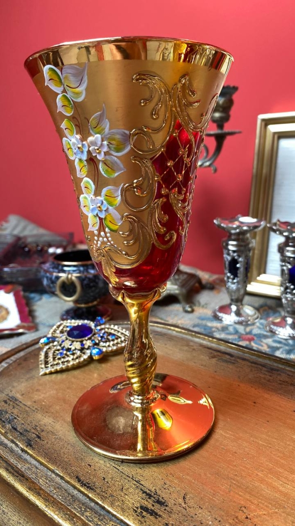 Luxurious Murano Red Glass Goblets with 24K Gold Decoration