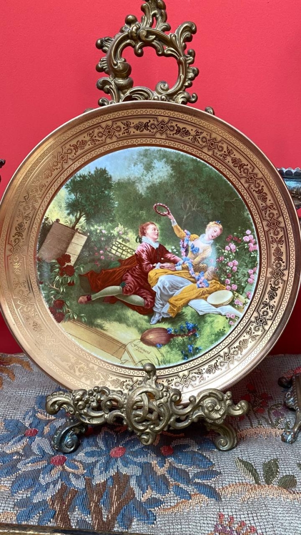 Bavarian Wall Plate with Gallant Scene