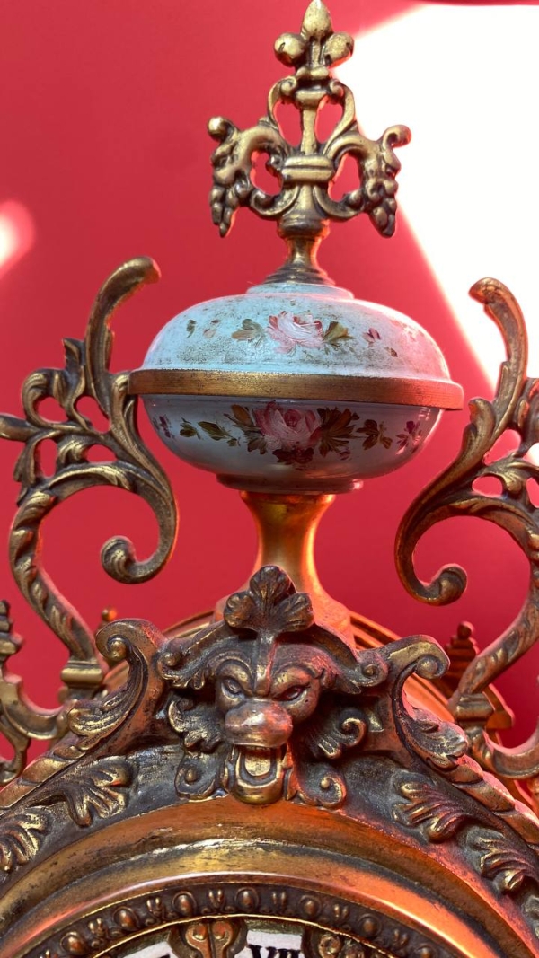 Antique French Rococo Bronze Mantel Clock