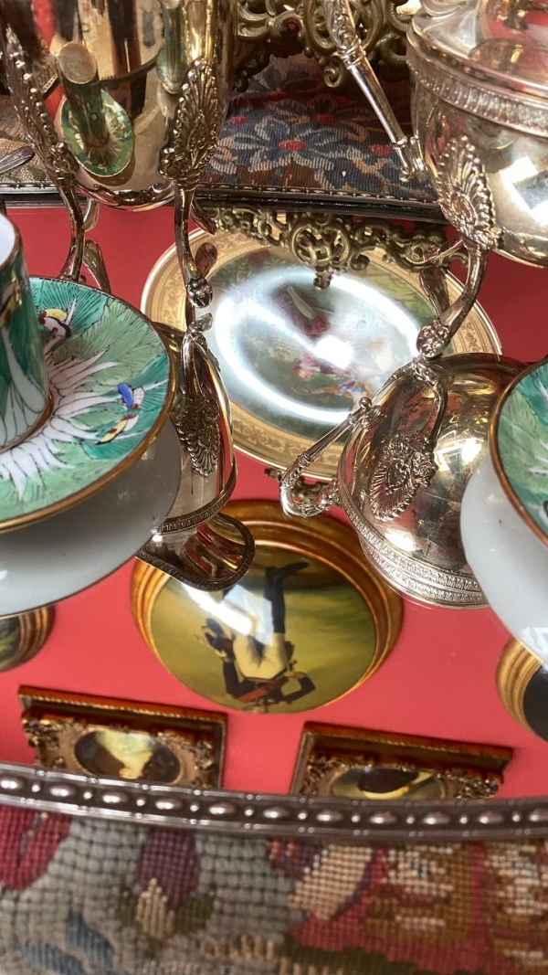 Vintage Figured Mirror Tray – Elegant Centerpiece for Tea & Coffee Service (42 x 27 cm)