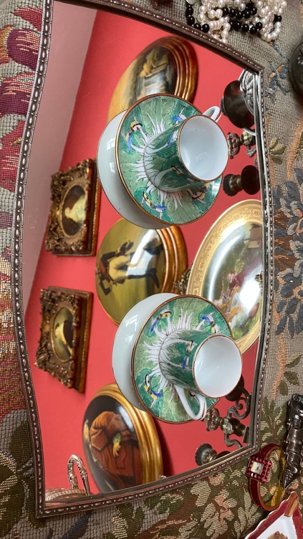Vintage Figured Mirror Tray – Elegant Centerpiece for Tea & Coffee Service (42 x 27 cm)