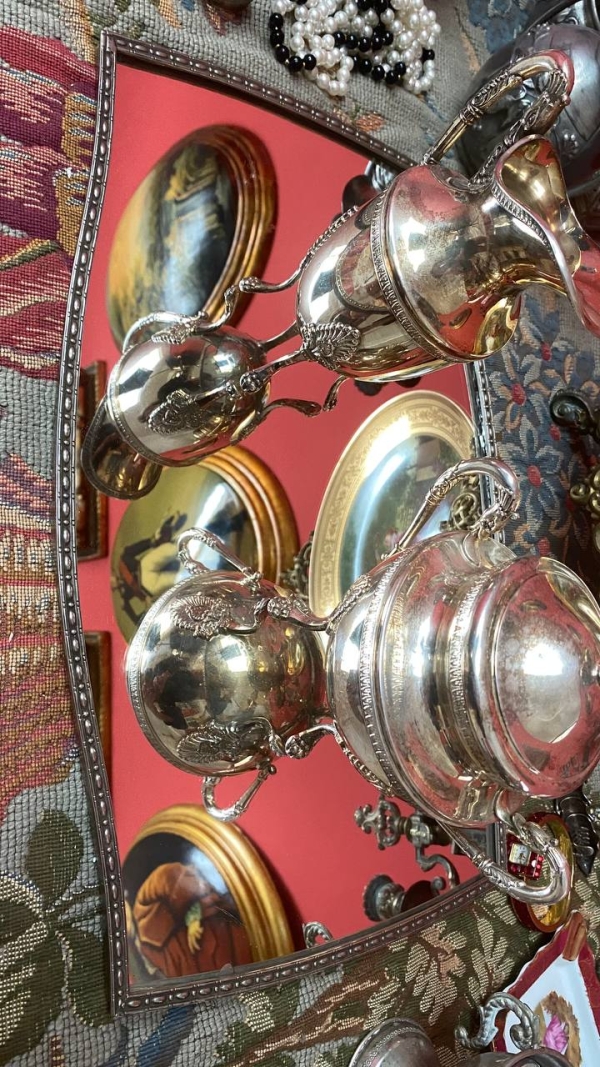 Vintage Figured Mirror Tray – Elegant Centerpiece for Tea & Coffee Service (42 x 27 cm)