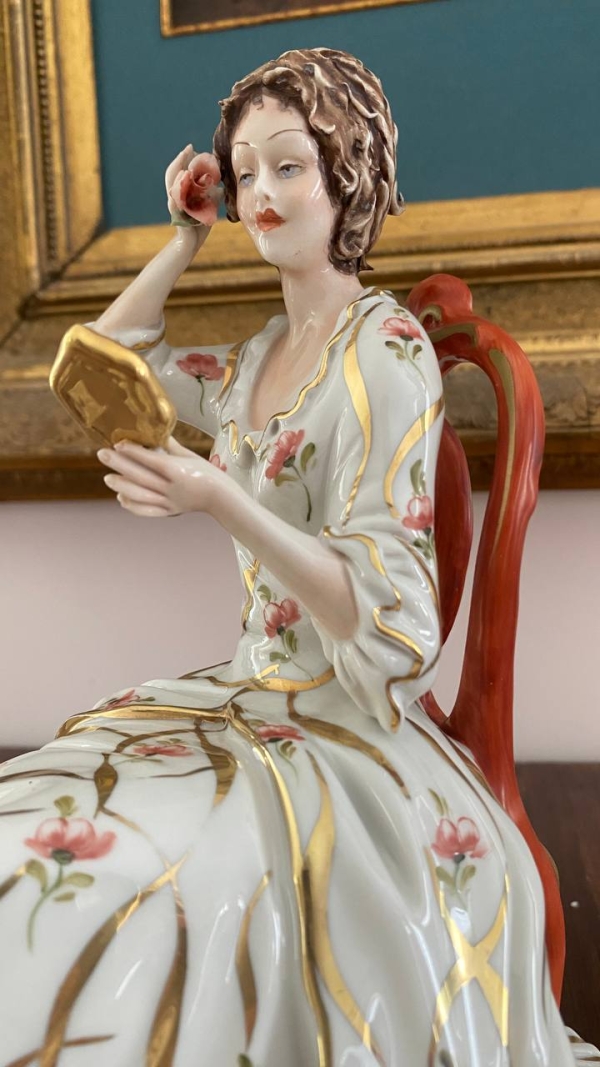 Capodimonte Figurine: Girl Looking in a Mirror