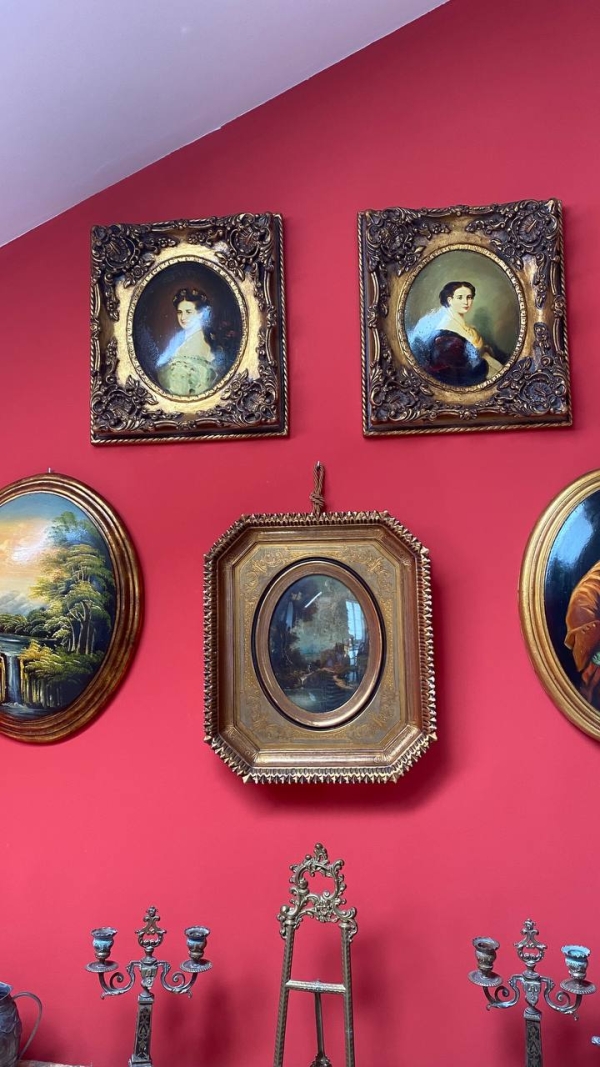 Antique Italian Castle Painting in a Beautiful Frame