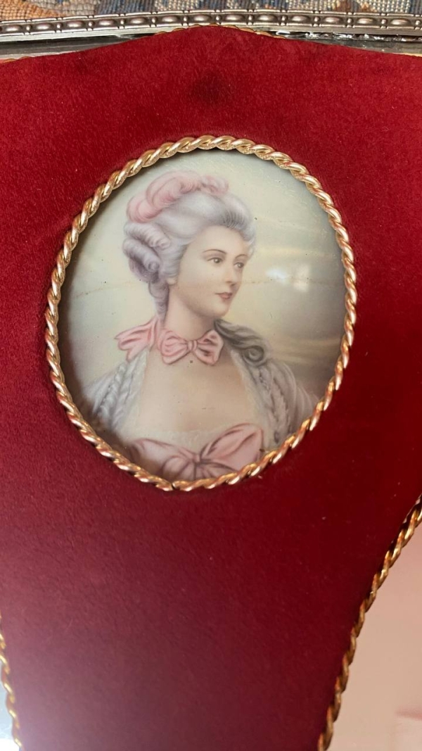 Vintage Italian Wall Pictures in Red Velvet