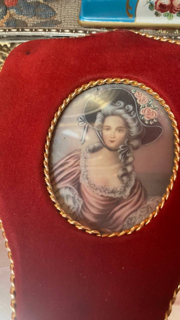 Vintage Italian Wall Pictures in Red Velvet
