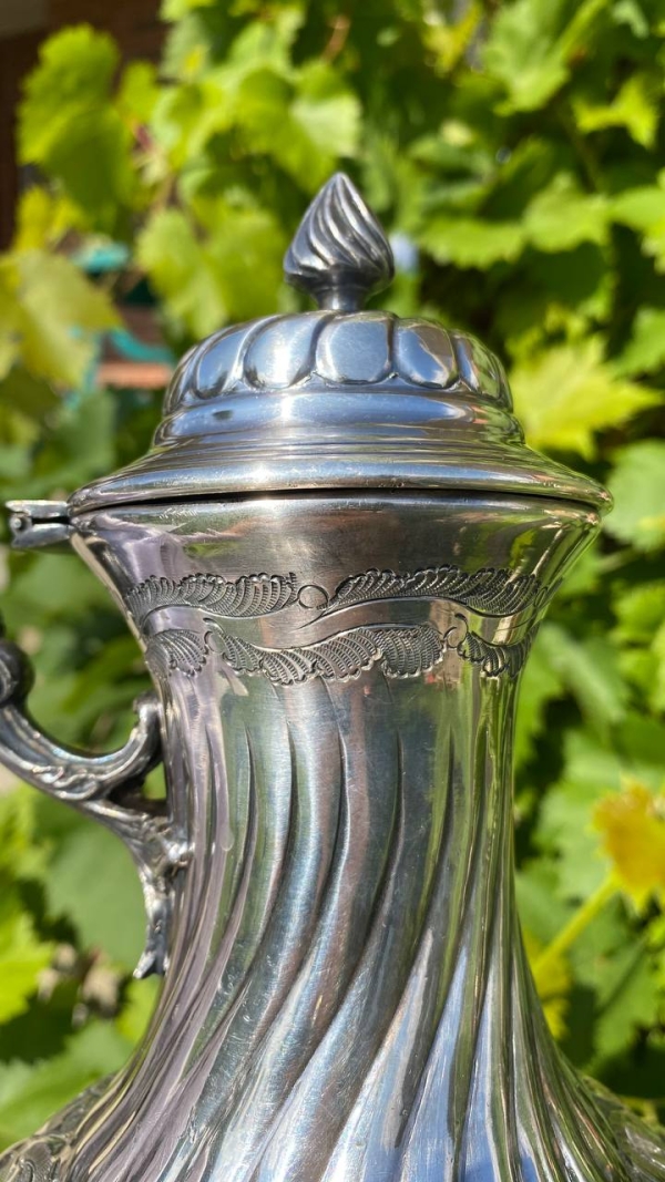 Large Rocaille Coffee Pot