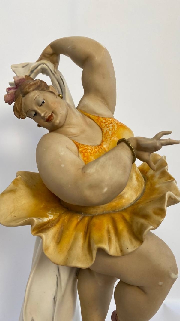 Giuseppe Armani Ballerina Figurine